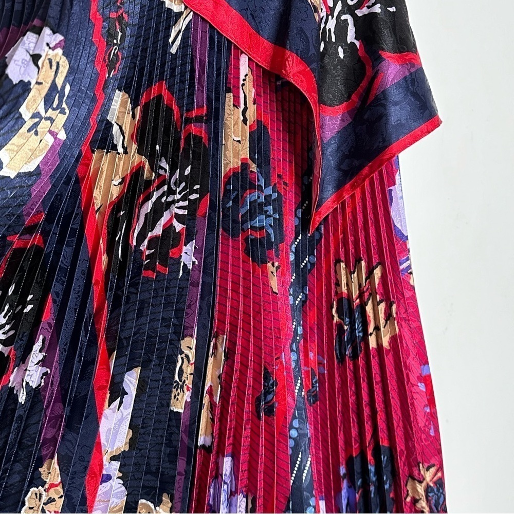 YIGAL AZROUËL Pleated Handkerchief
Dress In Midnight Mixed 6 - Picture 8 of 11